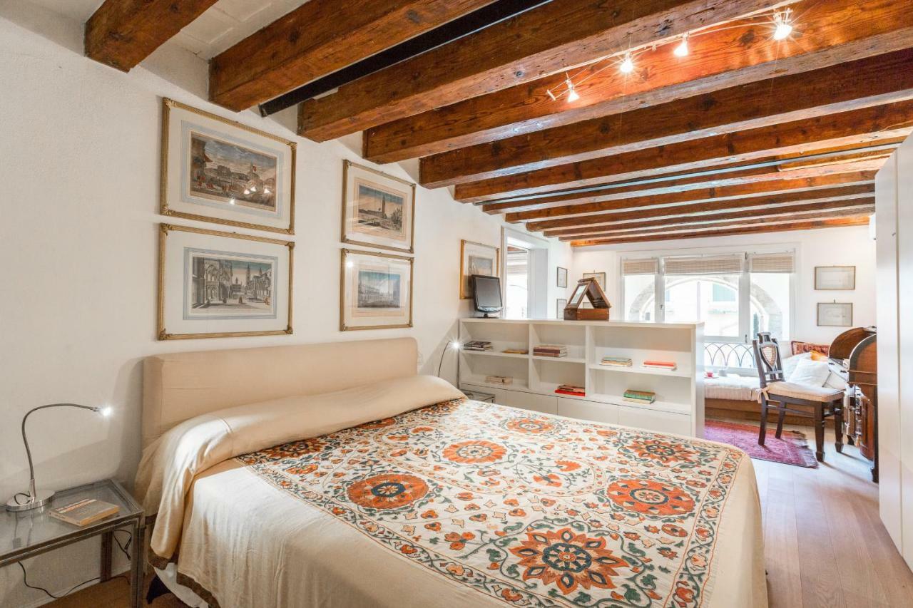 Apartment Ca' Tintoretto Canal View *